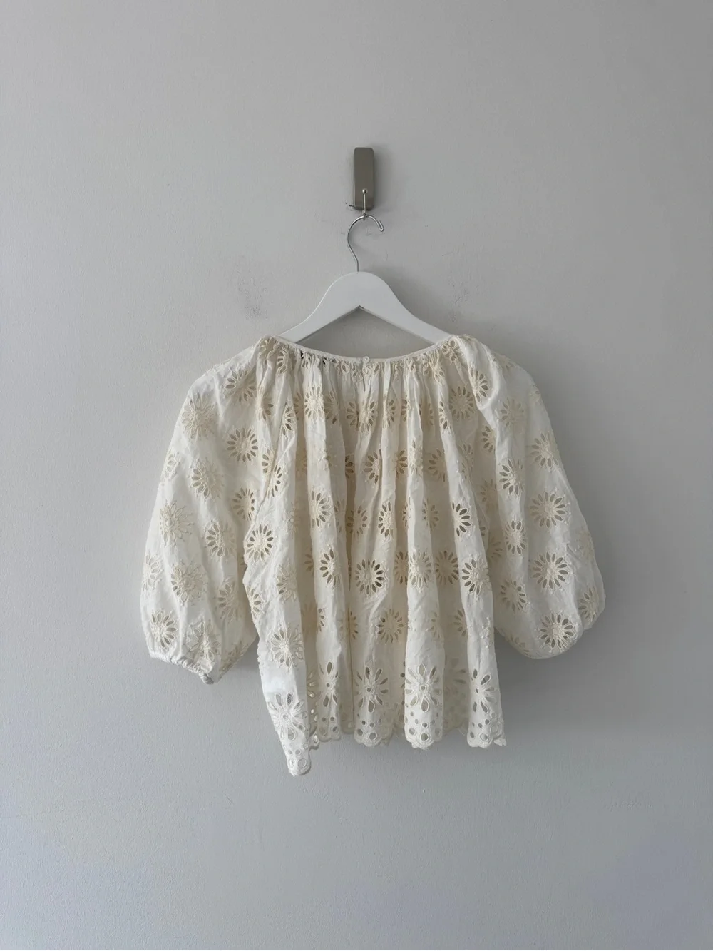 MADEWELL Embroidered Shirred Puff Sleeve Top S